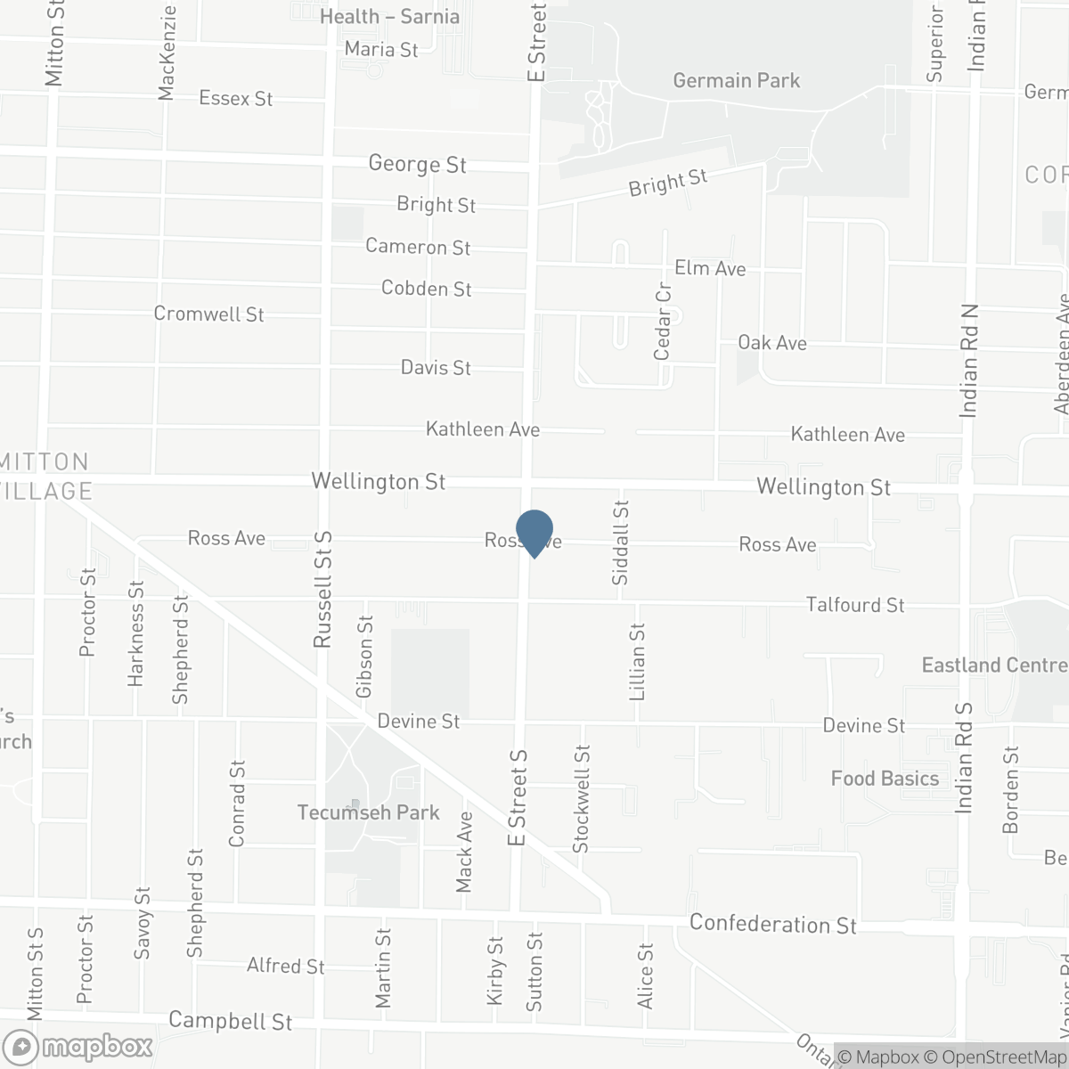 702 ROSS AVENUE, Sarnia, Ontario N7T 1K2